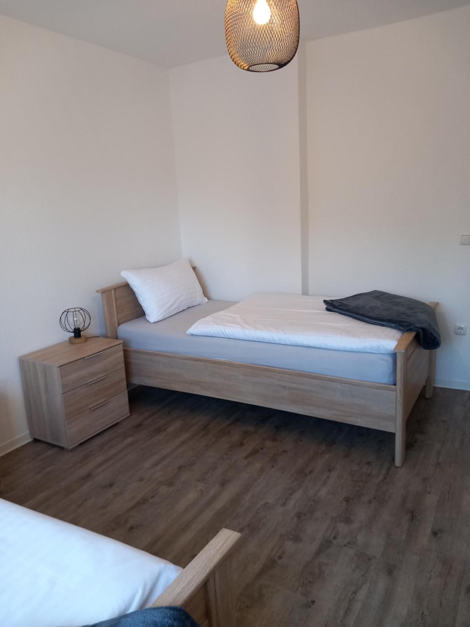 City Apartment Duisburg 1#Netflix &Wlan &Kingsize Bett &Kaffee Maschine & Central & 500M Innenhafen & 2 Min U Bahn Exteriér fotografie